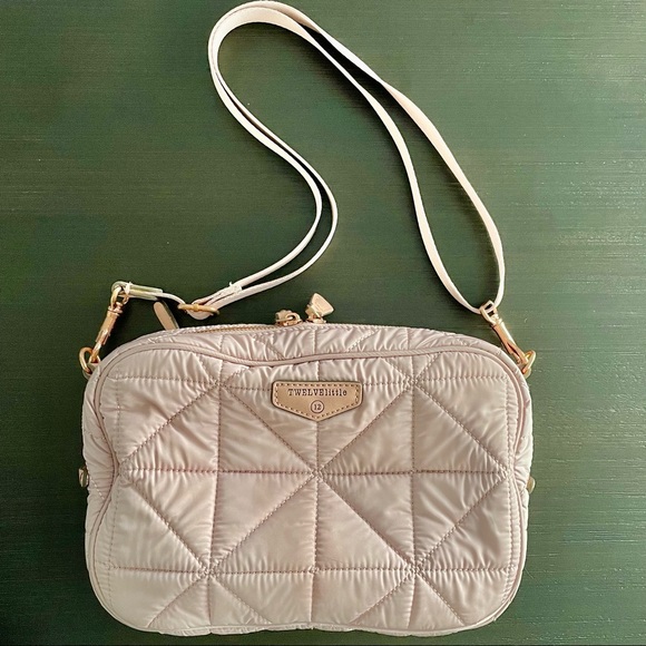 TWELVELITTLE DIAPER BAG CLUTCH IN PINK - Picture 4 of 12